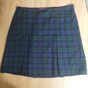 ⚘2 for $16 Navy/Green Pleated Plaid Mini Skirt